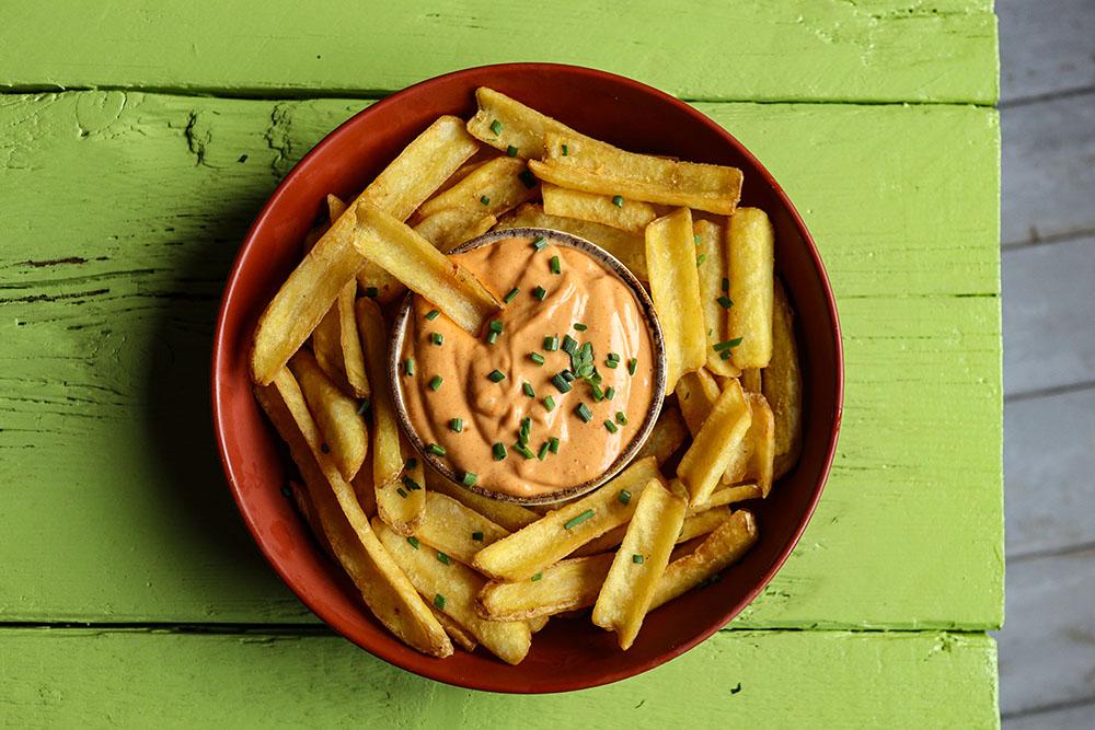 Belgium Fries with Andalouse sauce