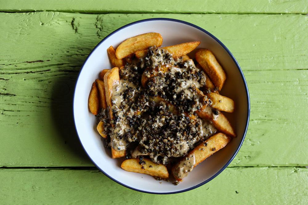 Haggis and Whisky sauce Chips